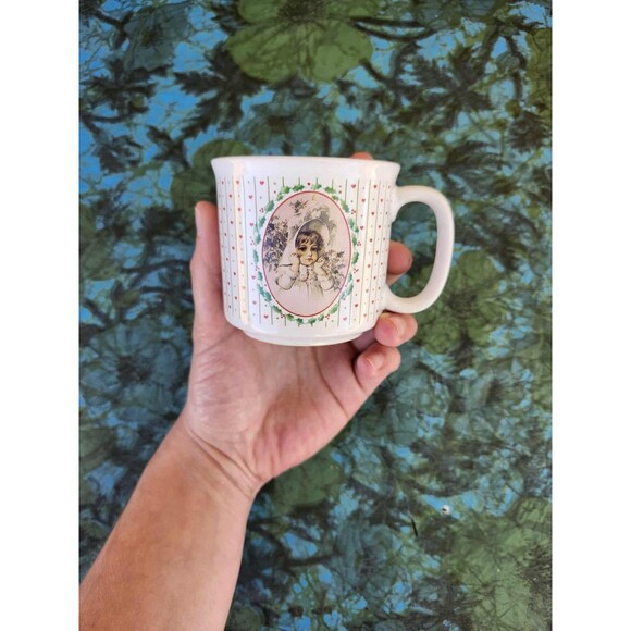 Maud Humphrey Bogart "My Winter Hat" Miniature Ceramic Mug 1990 Hamilton Gifts - Picture 2 of 4